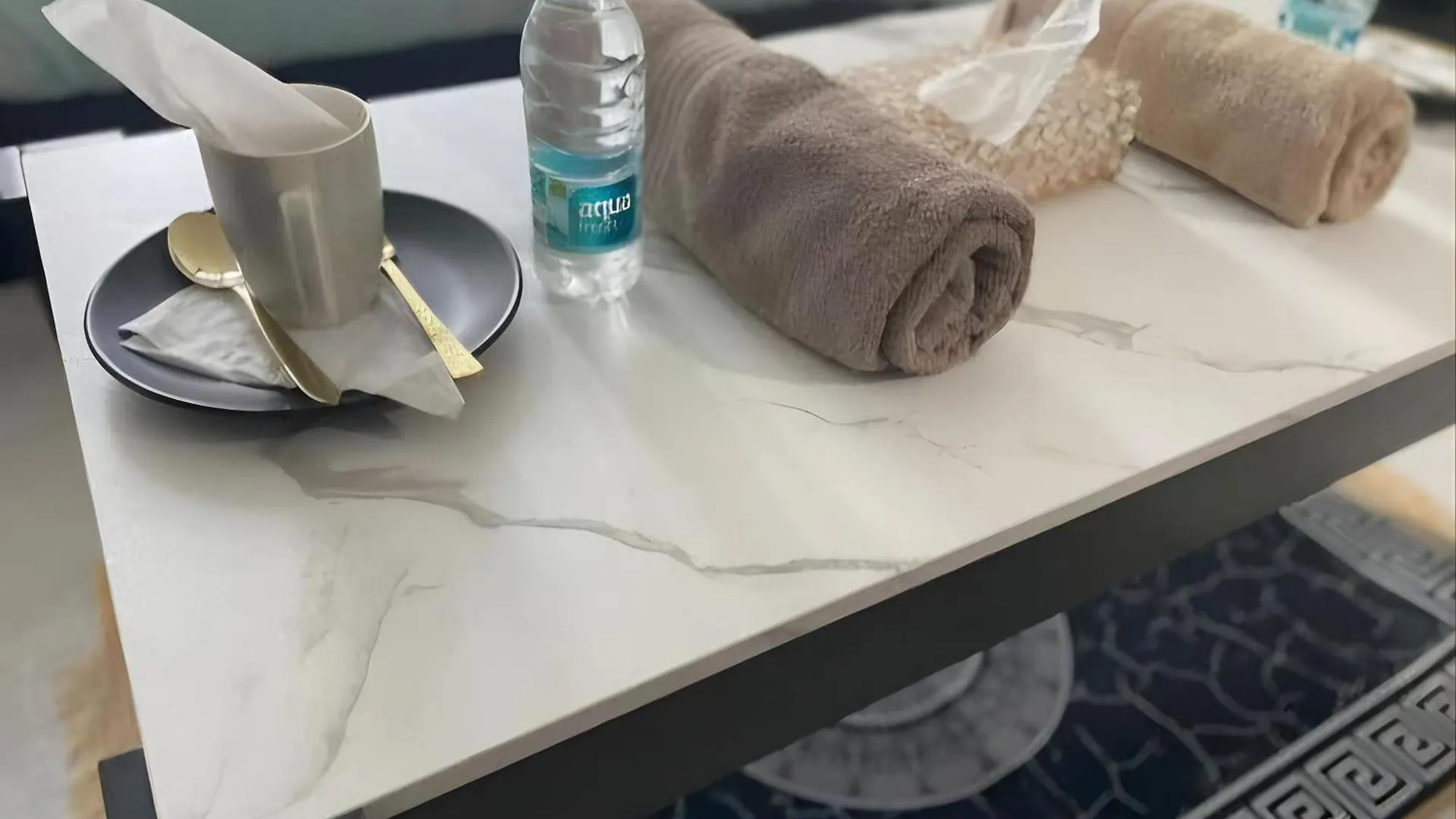 Hostel Corniche Street - New Suave Room Abu Dhabi