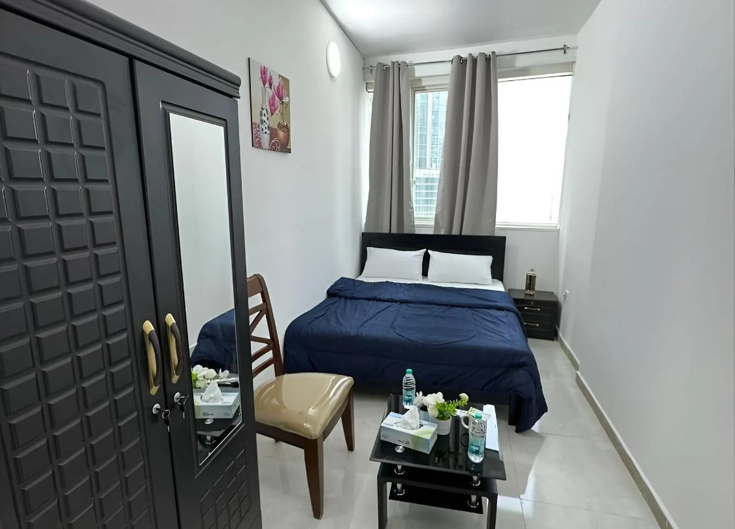 Hostel Corniche Street - New Suave Room Abu Dhabi