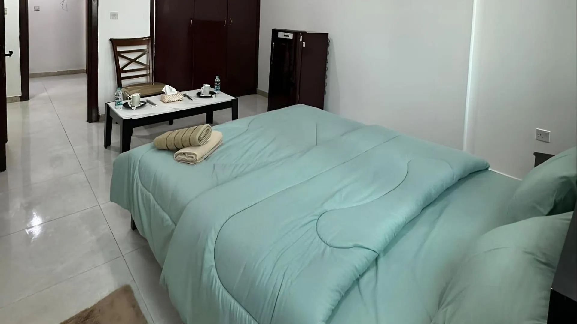 Corniche Street - New Suave Room Abu Dhabi United Arab Emirates