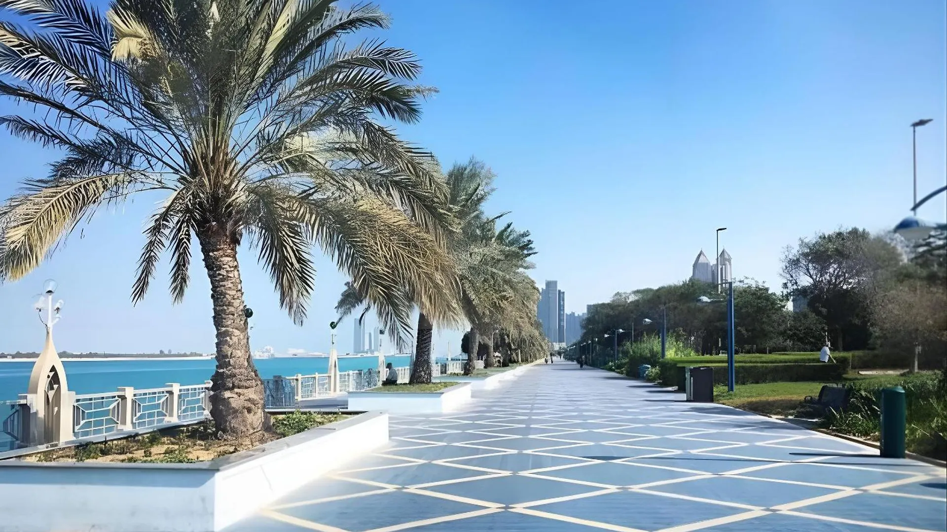 Hostel Corniche Street - New Suave Room Abu Dhabi