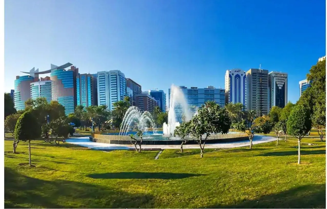 Corniche Street - New Suave Room Abu Dhabi